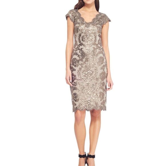 Tadashi Shoji Paillette Embroidered Lace Scalloped Edge Squined Evening Dress 6 - Picture 1 of 14